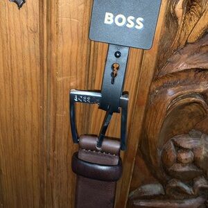 NWT Boss brown leather belt